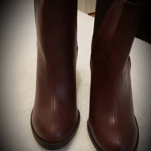 Booties - Picture 4 of 4